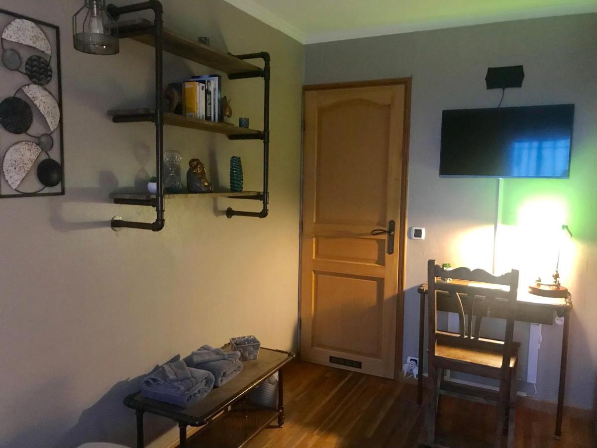 Chambres Chez L'Habitant Villa L'Ile Aux Anges Saint-André Esterno foto
